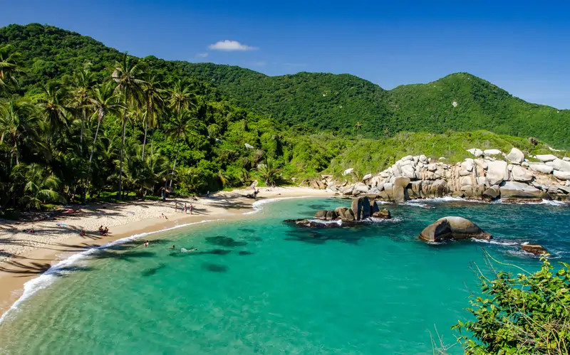 parque tayrona playa colombia quienes somos